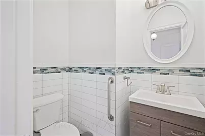 1 Meadow #3H-2, Woodmere, NY 11598 - Photo 16