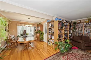 346 Ridgefield Rd, Hauppauge, NY 11788 - Photo 16