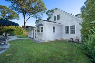 346 Ridgefield Rd, Hauppauge, NY 11788 - Photo 36