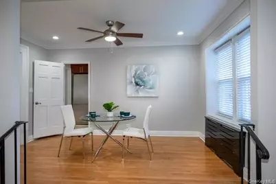 365 Stewart Avenue #B18, Garden City, NY 11530 - Photo 6