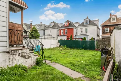 32 Alexander Avenue, Yonkers, NY 10704 - Photo 14