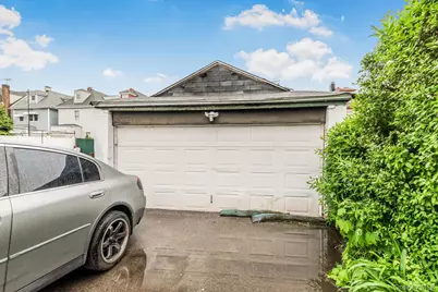 32 Alexander Avenue, Yonkers, NY 10704 - Photo 4