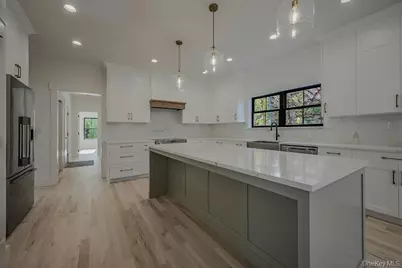 20 Bunker Lane, Middle Island, NY 11953 - Photo 14