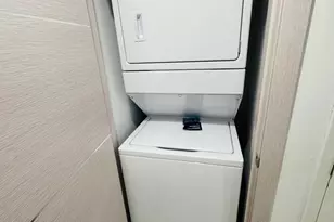 80-12 188th St, Jamaica, NY 11423 - Photo 20