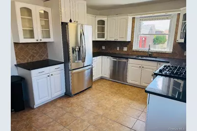 8012 188th Street, Jamaica, NY 11423 - Photo 8