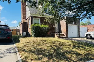 80-12 188th St, Jamaica, NY 11423 - Photo 2