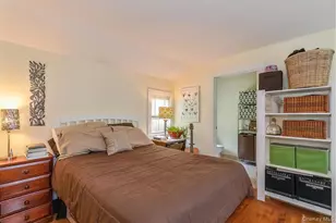 560 Pacific St, Mattituck, NY 11952 - Photo 2