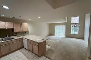 328 Prairie Ct, Manorville, NY 11949 - Photo 4