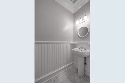 626 Village Green N, Port Washington, NY 11050 - Photo 8