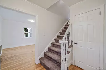 25 Oxford Drive, Freeport, NY 11520 - Photo 6