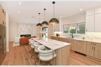 39 Forest Lane, Westbury, NY 11590 - Photo 12