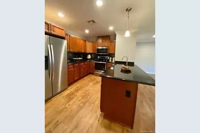 2200 Dolphin Lane #615, Holbrook, NY 11741 - Photo 6