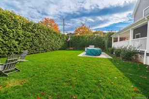 2 Atlas Ave, Malverne, NY 11565 - Photo 36