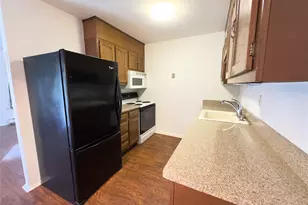 169 Ventry Ct, Ridge, NY 11961 - Photo 8