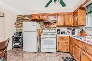 3312 Edson Ave, Bronx, NY 10469 - Photo 16