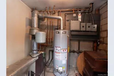 3312 Edson Avenue, Bronx, NY 10469 - Photo 12