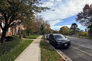 71-43 Park Dr E, Flushing, NY 11367 - Photo 6