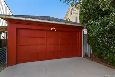 8552 79th Street, Woodhaven, NY 11421 - Photo 4