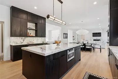 4 Margareta Court, Westhampton Beach, NY 11978 - Photo 6