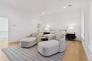 4 Margareta Ct, Westhampton Beach, NY 11978 - Photo 24