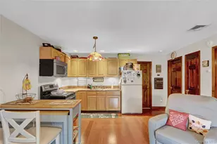 807 Cypress Dr, Franklin Square, NY 11010 - Photo 32