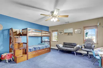 807 Cypress Drive, Franklin Square, NY 11010 - Photo 28