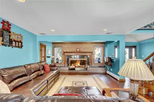 807 Cypress Dr, Franklin Square, NY 11010 - Photo 8