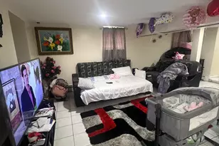 240 Oakley Ave, Hempstead, NY 11003 - Photo 8