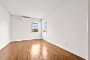 95-19 160th Ave, Howard Beach, NY 11414 - Photo 16