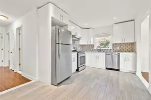 95-19 160th Ave, Howard Beach, NY 11414 - Photo 10