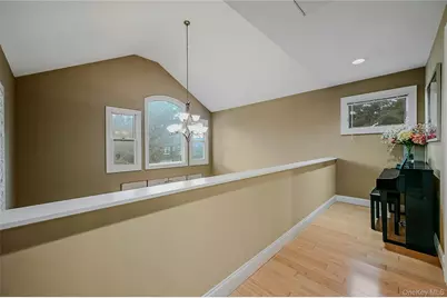 8 Margaret Avenue, Nesconset, NY 11767 - Photo 22