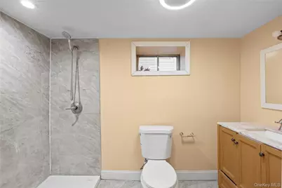 85 Todd Road, Valley Stream, NY 11580 - Photo 20