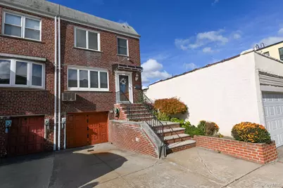 7112 71st Place, Glendale, NY 11385 - Photo 2