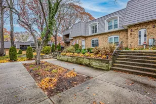 655 Middle Country Rd, Coram, NY 11727 - Photo 2