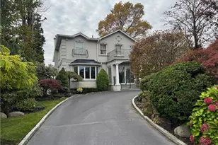 49 Harborview W, Lawrence, NY 11559 - Photo 2