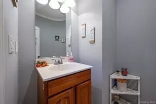 76 Blueberry Ridge Dr, Holtsville, NY 11742 - Photo 16