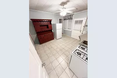 2 Maple Drive, Mahopac, NY 10541 - Photo 2