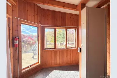 78 Commonwealth Avenue, Middletown, NY 10940 - Photo 16