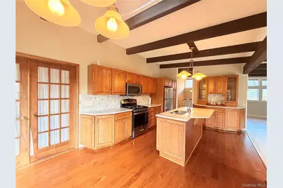 78 Commonwealth Avenue, Middletown, NY 10940 - Photo 10