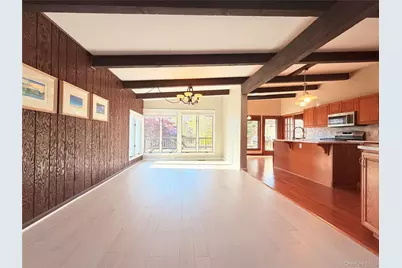 78 Commonwealth Avenue, Middletown, NY 10940 - Photo 4