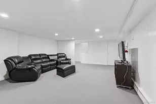 2631 Rachel St, Bellmore, NY 11710 - Photo 22