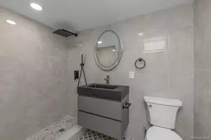 13 Garden Blvd, Hicksville, NY 11801 - Photo 24