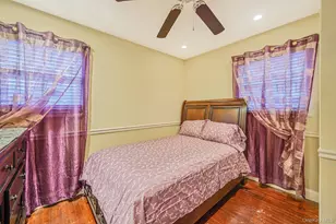 325 W 16th St, Deer Park, NY 11729 - Photo 24