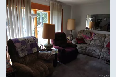 790 Floral Park Road, Franklin Square, NY 11010 - Photo 2