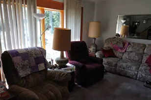 790 Floral Park Rd, Franklin Square, NY 11010 - Photo 2