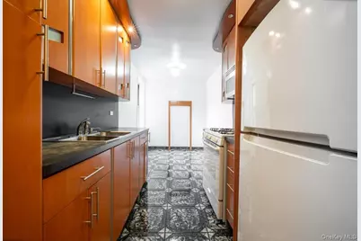 65-65 Wetherole Street #4M, Rego Park, NY 11374 - Photo 6