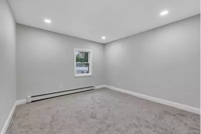 1911 Carroll Avenue, Merrick, NY 11566 - Photo 14