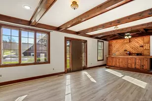 15 Milano Dr, Poughkeepsie, NY 12603 - Photo 6