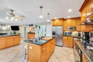 9 Kimberly Ave Ave, Farmingville, NY 11738 - Photo 14