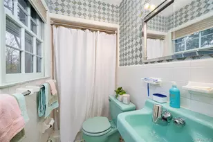 21 Walnut Hill Rd, Poughkeepsie, NY 12603 - Photo 18